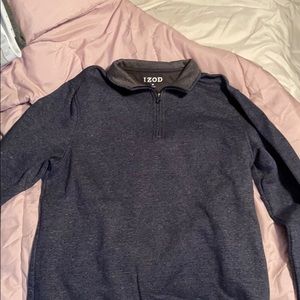 Izod sweater like new